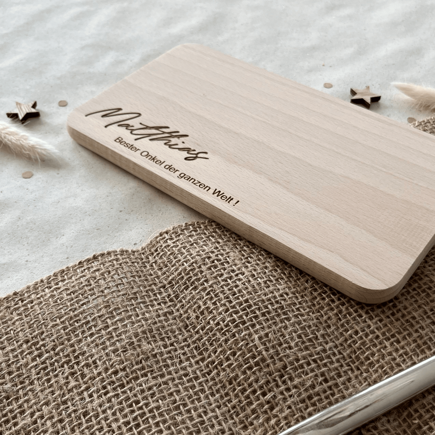DwieDeko Frühstücksbrett mit Namen – Geschenk für Onkel oder Patenonkel personalisiert – Bester Onkel der Welt