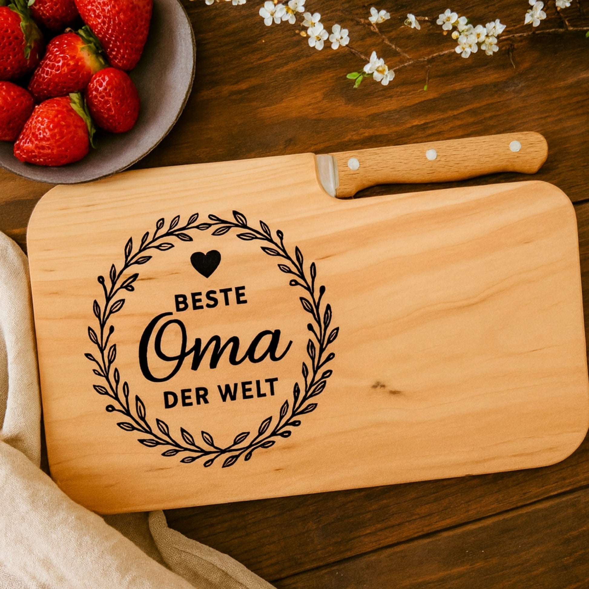 Brotzeitbrett mit Messer und Gravur - Beste Oma der Welt - DwieDeko