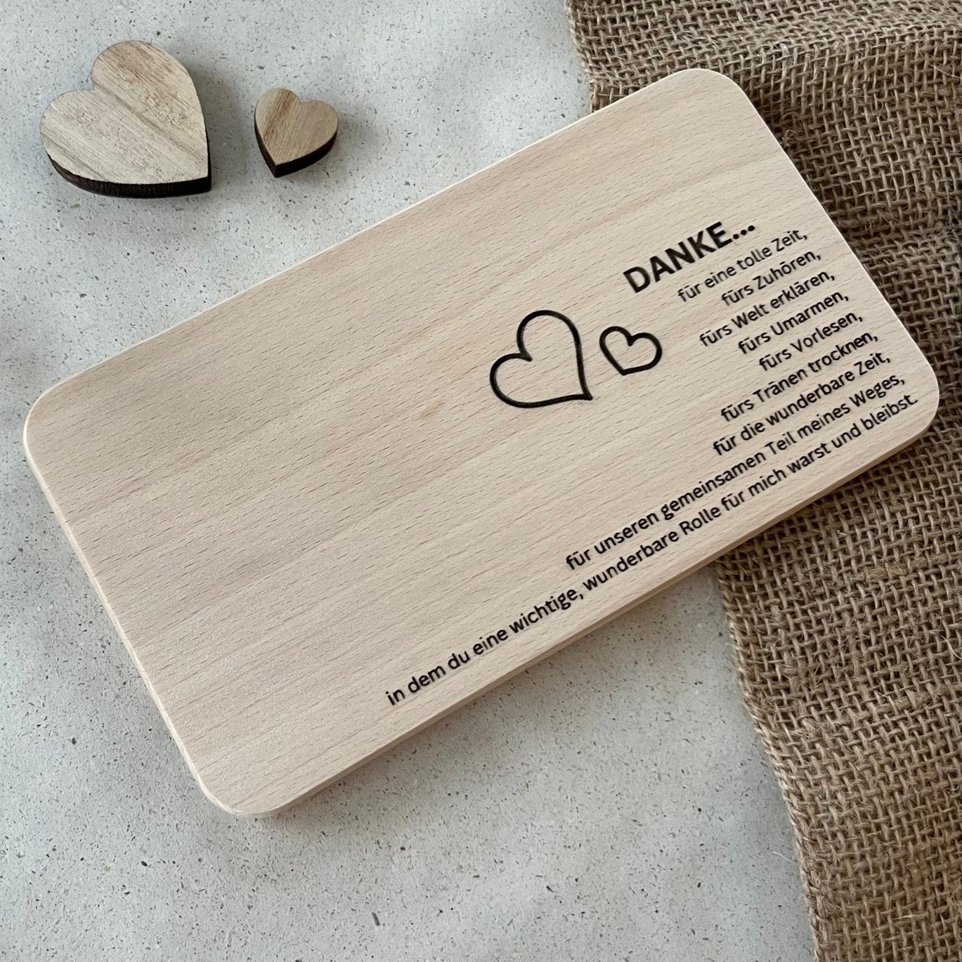 DwieDeko Dankeschön Geschenk – Frühstücksbrettchen aus Holz mit Gravur
