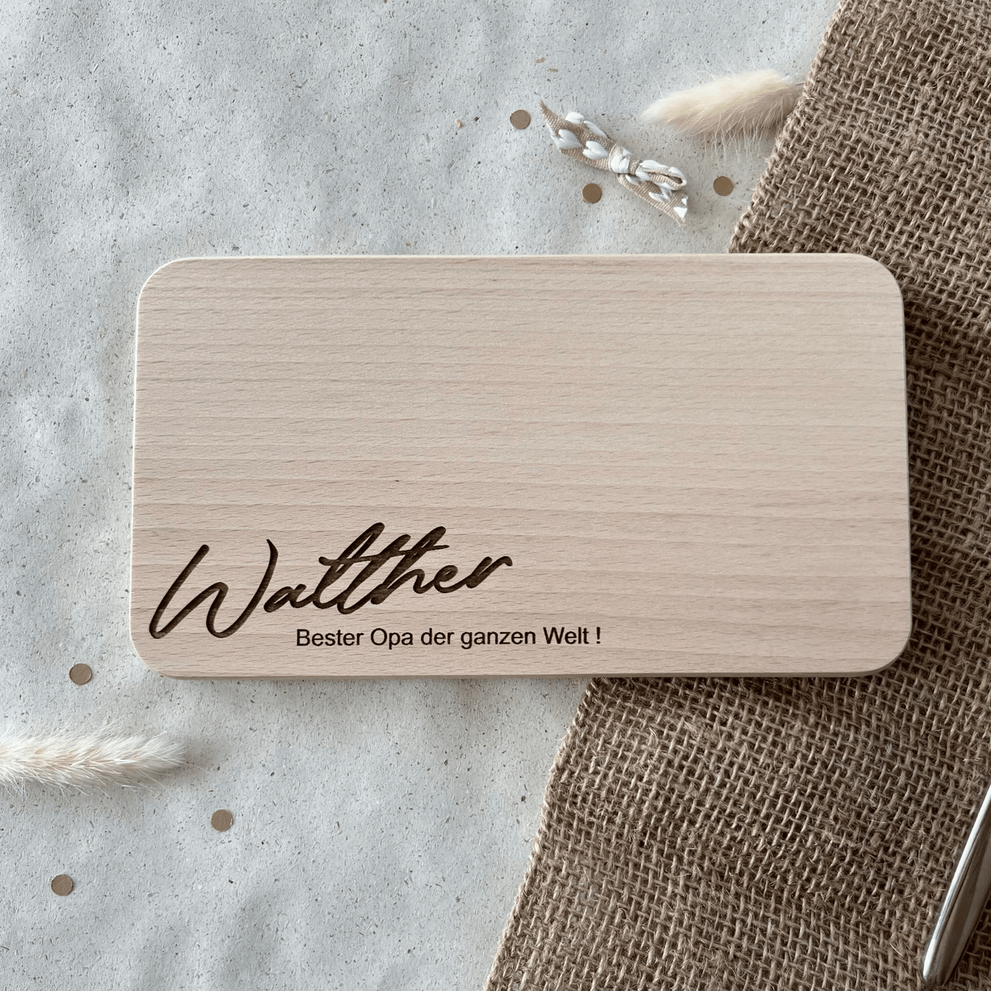 DwieDeko Frühstücksbrett mit Gravur – Geschenk für Opa personalisiert – Bester Opa der Welt