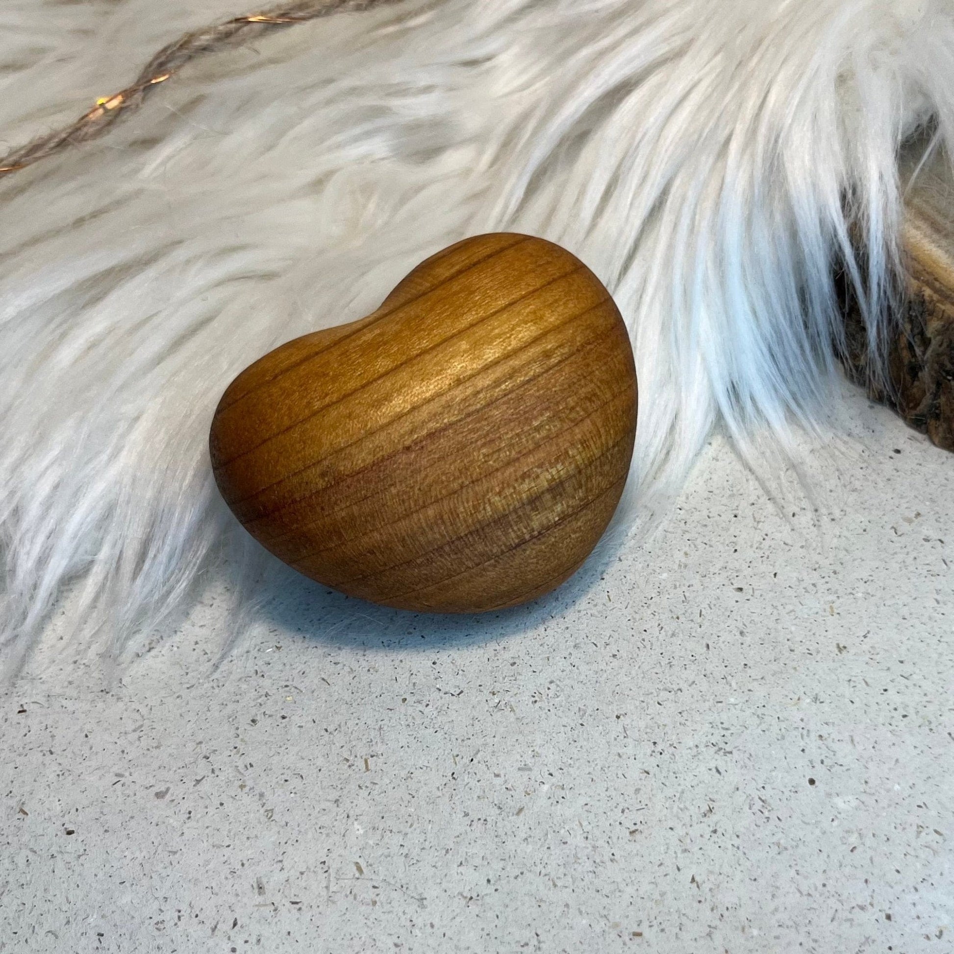 DwieDeko Handschmeichler Herz Holz 'Ich liebe dich' –  Mutmacher Geschenk für Männer & Frauen
