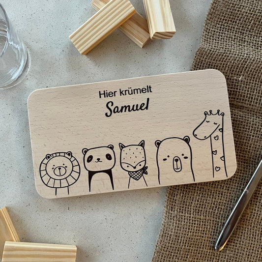 DwieDeko Kinder Frühstücksbrett aus Holz  - 5 Tiermotive -  personalisiertes Geschenk für Kinder 1. Jahr oder 3. Jahre