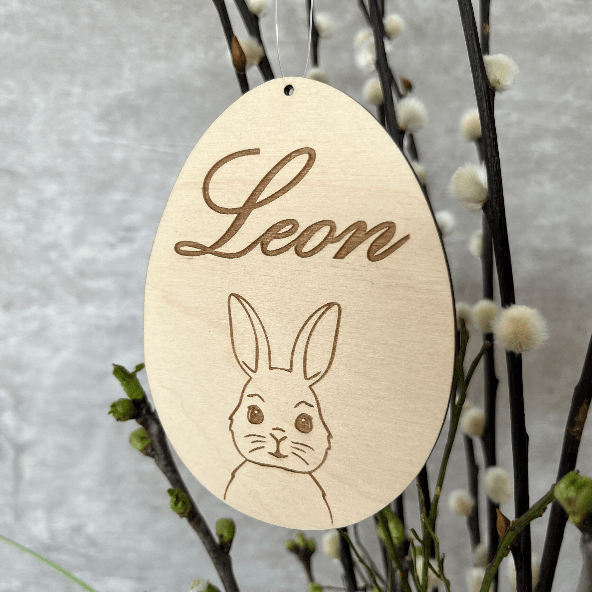 DwieDeko Osterdekoration aus Holz personalisiert - Hase