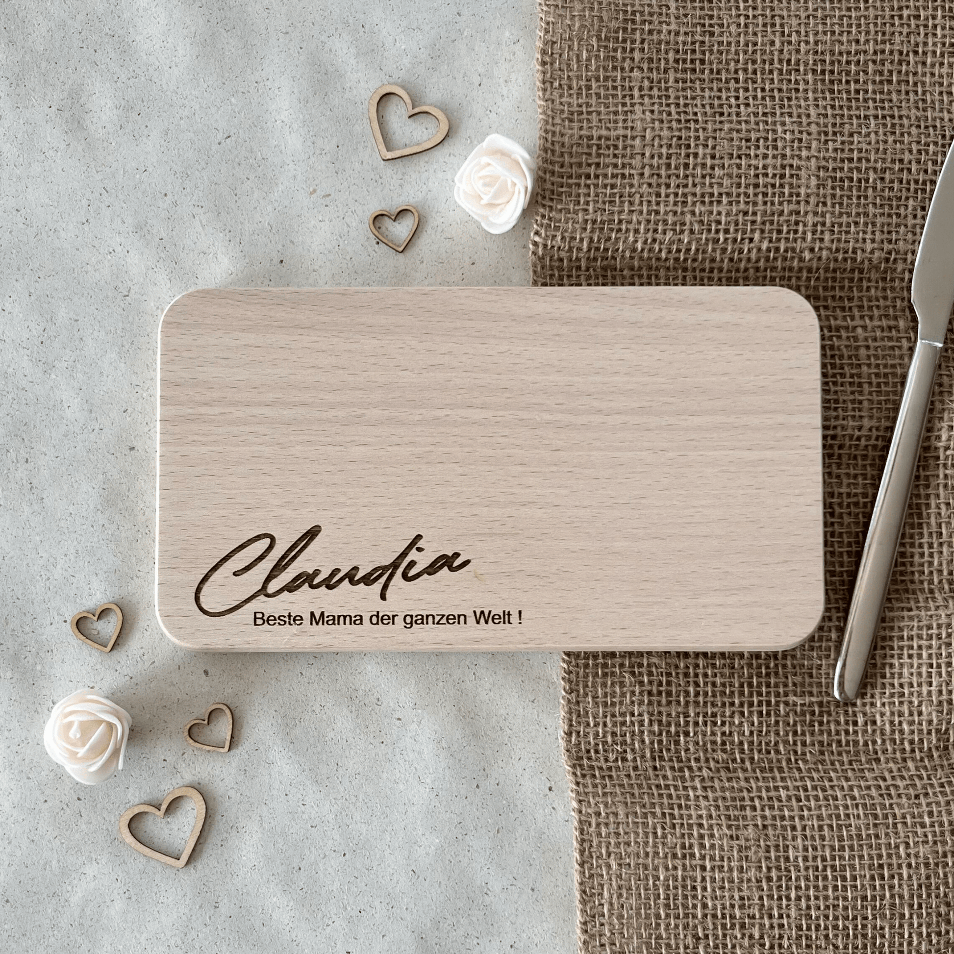 DwieDeko Personalisiertes Frühstücksbrett mit Namen – Beste Mama der Welt – Geschenkidee Muttertag