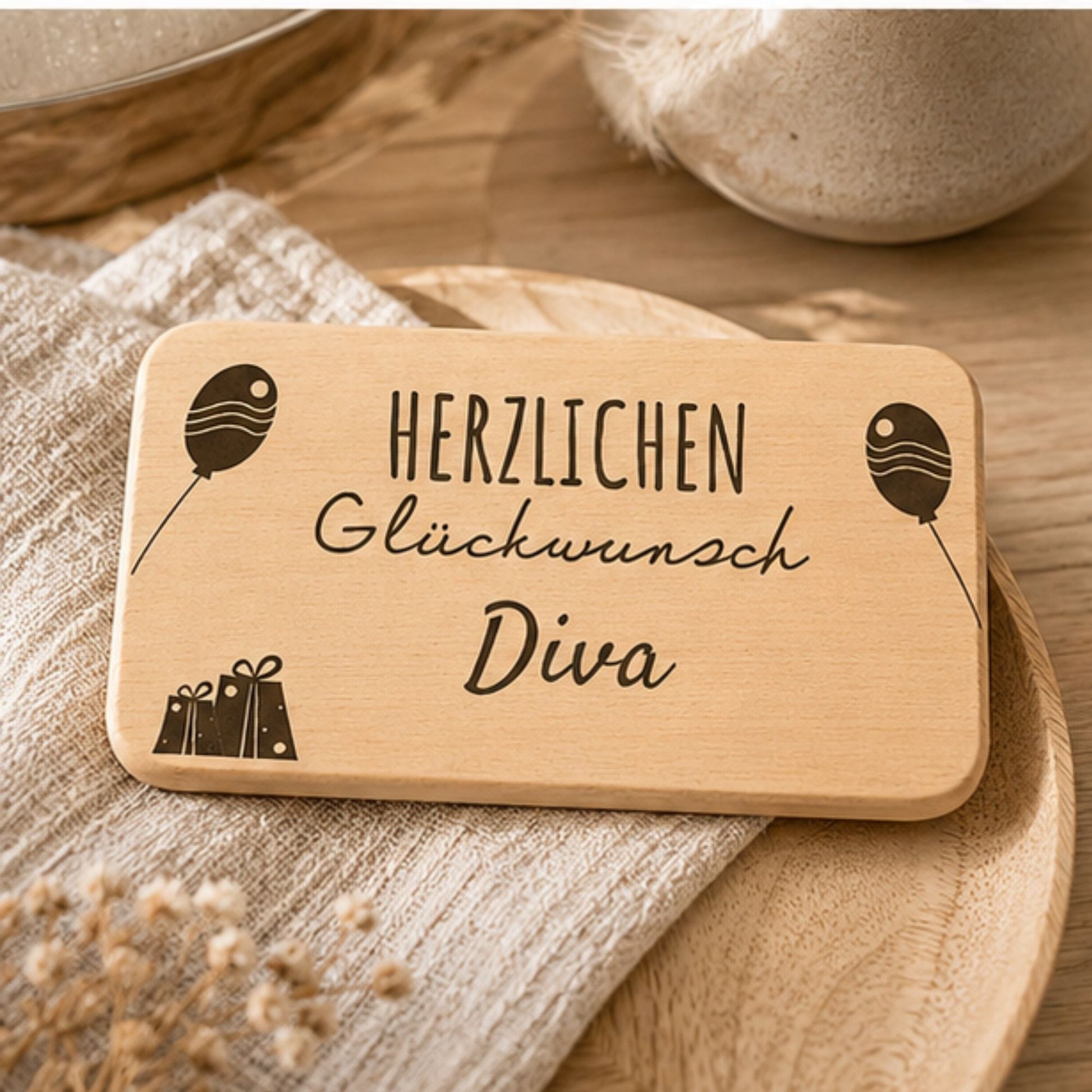Frühstücksbrettchen mit Gravur Herzlichen Glückwunsch - DwieDeko