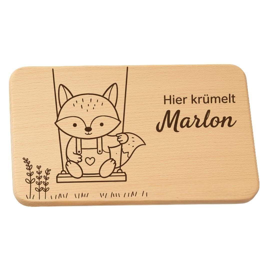Frühstücksbrett personalisiert aus Holz - Fuchs auf Schaukel - DwieDeko