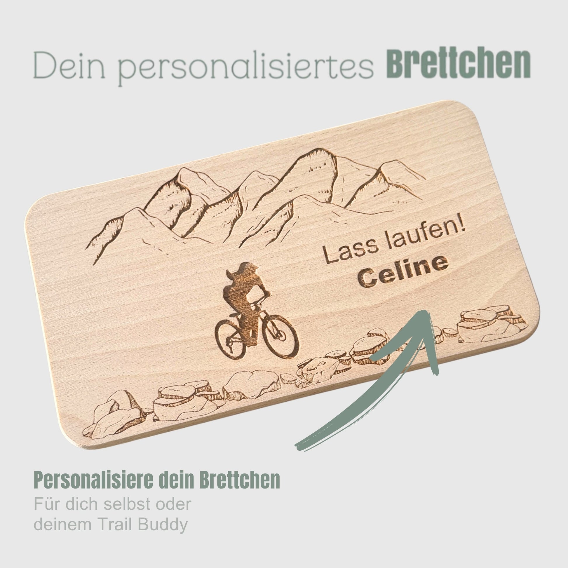 Frühstücksbrett personalisiert - Mountainbikerin mit Bergen - DwieDeko