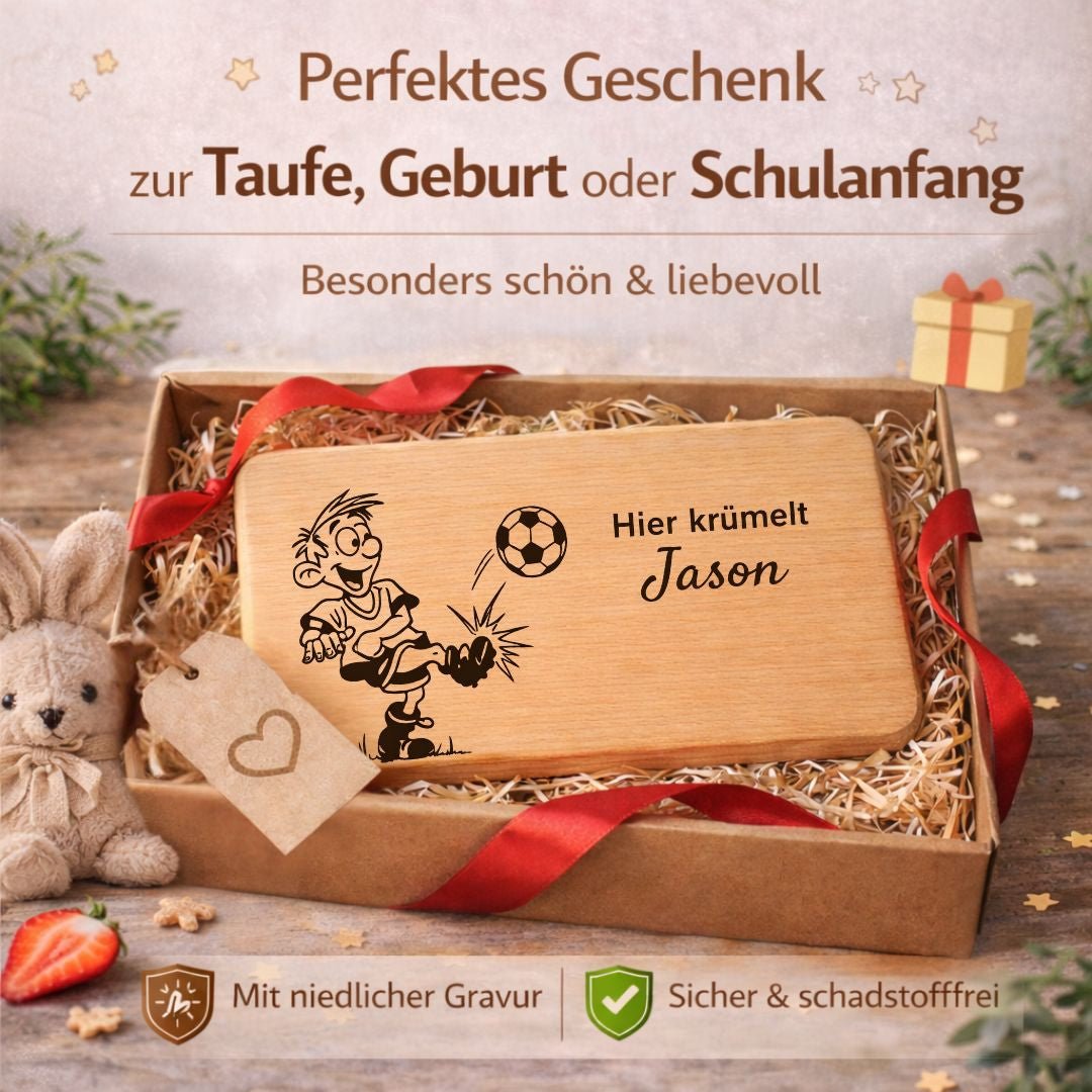 Frühstücksbrettchen personalisiert aus Holz - Fußballspieler - DwieDeko
