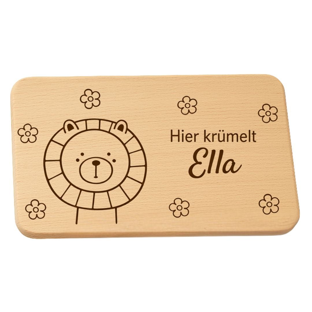 Frühstücksbrettchen personalisiert mit Gravur - Löwe mit Blümchen - DwieDeko
