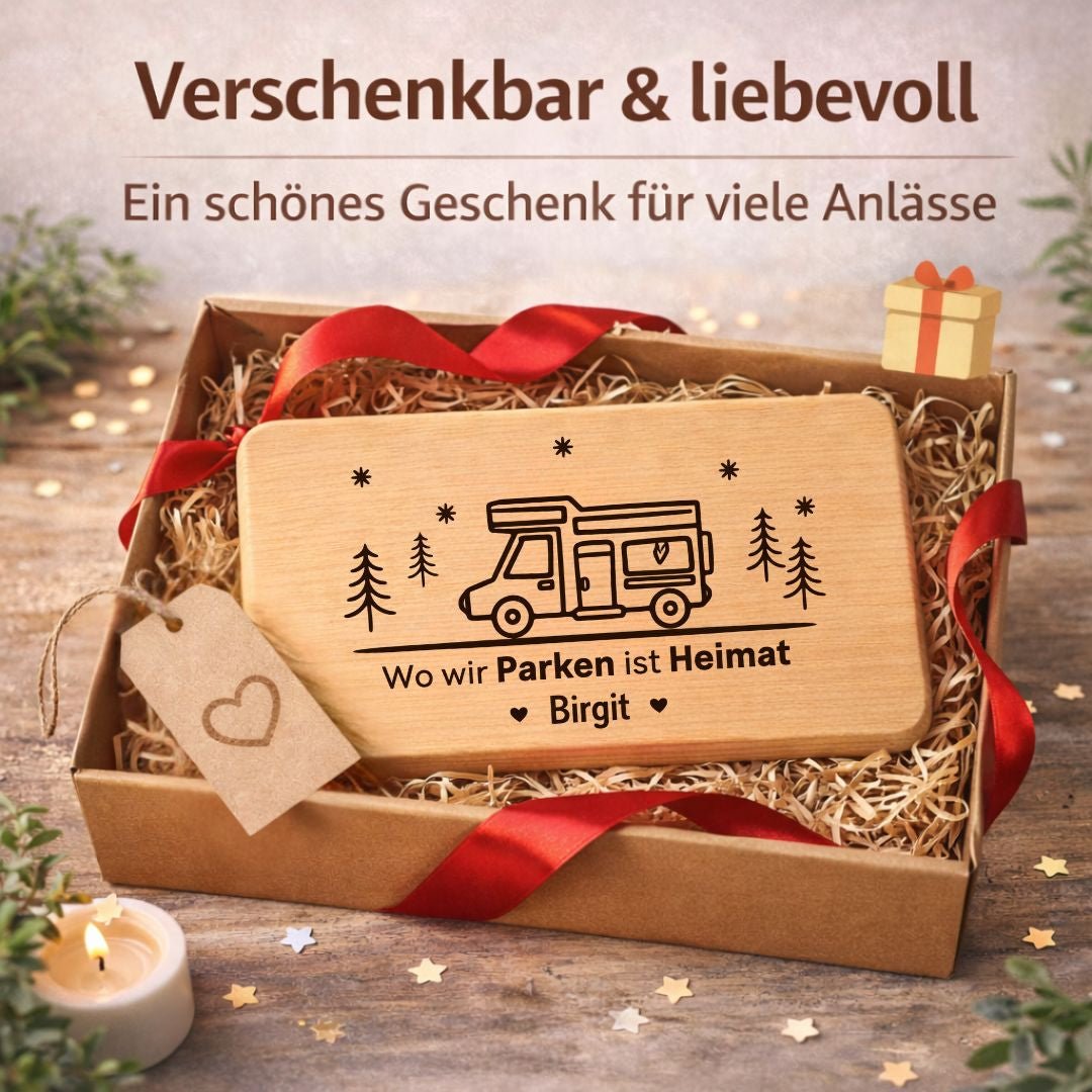 Frühstücksbrettchen "Wo wir parken ist Heimat" – Coole Geschenke für Camper & Wohnwagen - Fans - DwieDeko