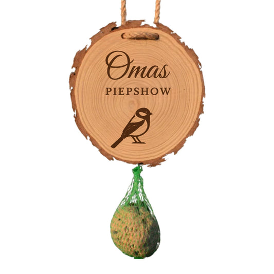 Geschenk für Oma zum Geburtstag – Meisenknödelhalter mit Gravur Omas Piepshow - DwieDeko