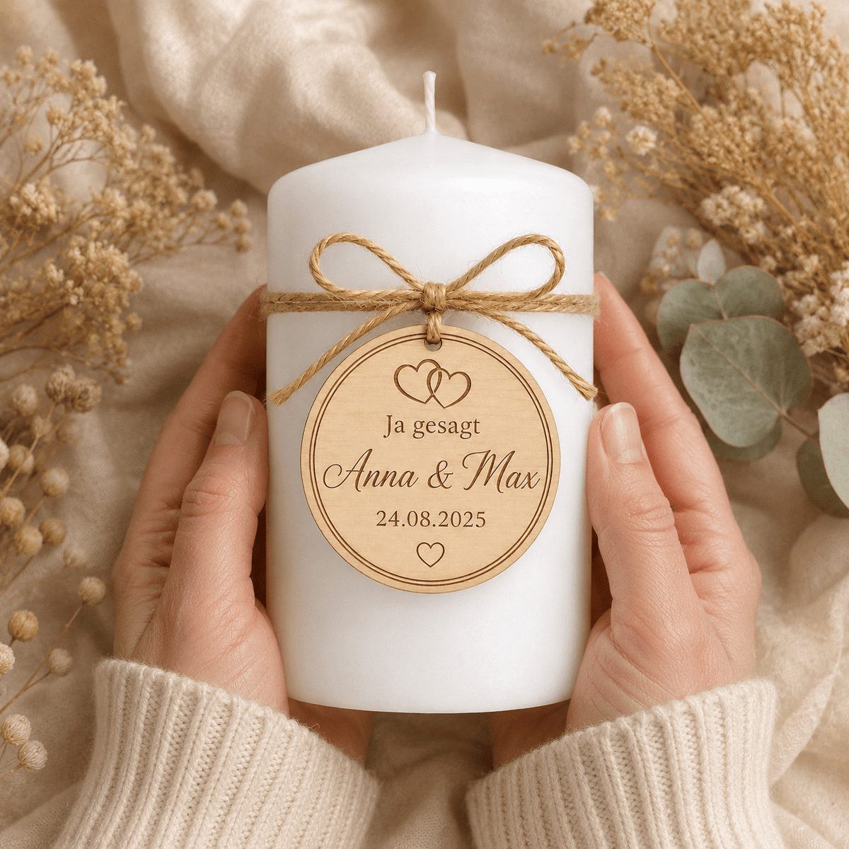 Personalisierter Holzanhänger für Hochzeit mit Namen & Datum - DwieDeko