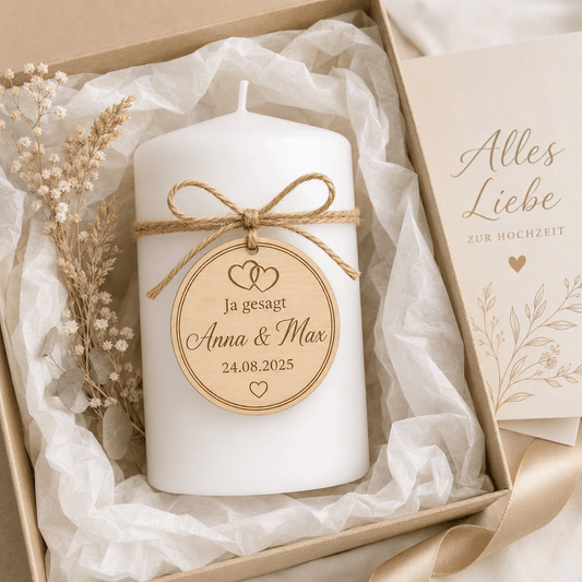 Personalisierter Holzanhänger für Hochzeit mit Namen & Datum - DwieDeko