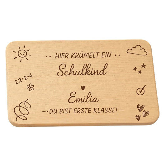 Personalisiertes Frühstücksbrettchen Schulkind mit Name – Geschenk zur Einschulung - DwieDeko